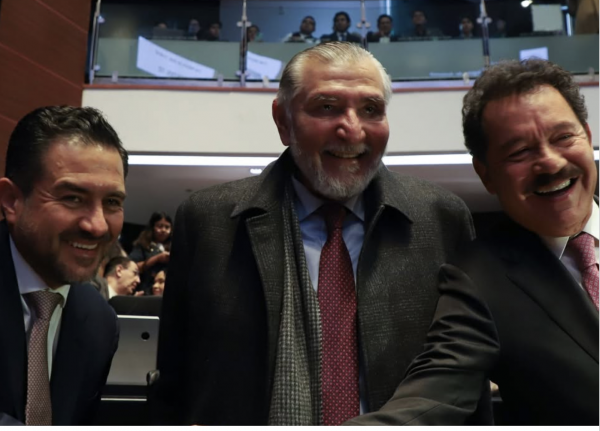 ¿Adiós a la austeridad? Senadores se dan otro aumento salarial